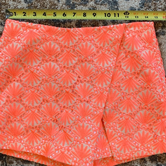 SOLD-Lily Pulitzer skort - Picture 7 of 8